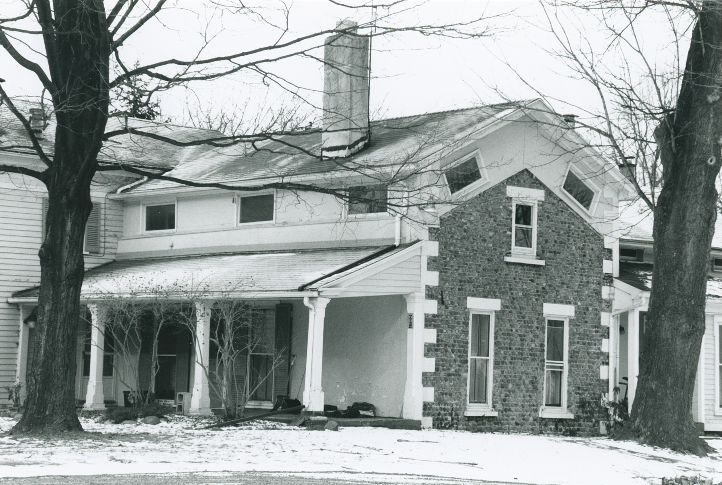 Vic-14 7732 Victor-Mendon Rd St Rt 251 2